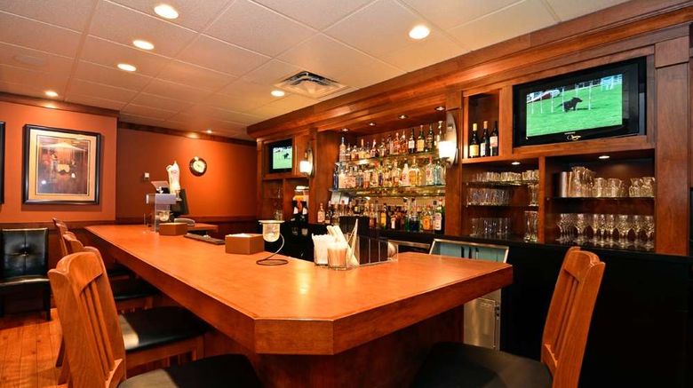 <b>Best Western Plus Country Meadows Inn Restaurant</b>. Images powered by <a href="https://iceportal.shijigroup.com/" title="IcePortal" target="_blank">IcePortal</a>.