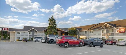 Best Western Plus Country Meadows Inn Exterior