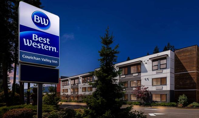 Best Western Cowichan Valley Inn Exterior