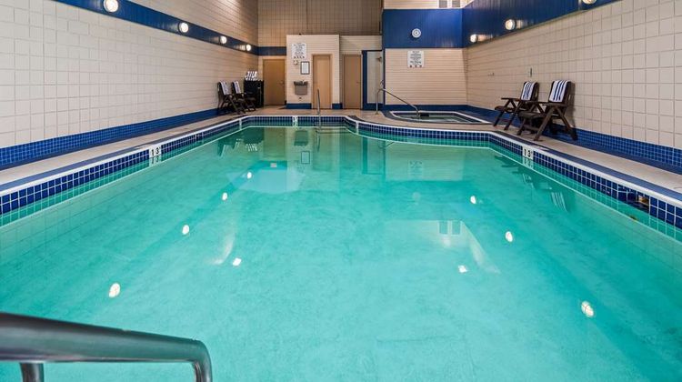 Best Western Plus Regency Inn Conf Cntre Pool