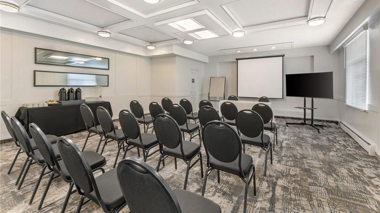 <b>Best Western Dorchester Hotel Meeting</b>. Images powered by <a href="https://iceportal.shijigroup.com/" title="IcePortal" target="_blank">IcePortal</a>.