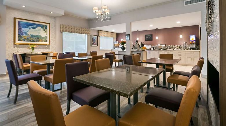 <b>Best Western Mountainview Inn Restaurant</b>. Images powered by <a href="https://iceportal.shijigroup.com/" title="IcePortal" target="_blank">IcePortal</a>.