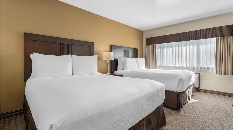 Best Western Plus Baker Street Inn Room