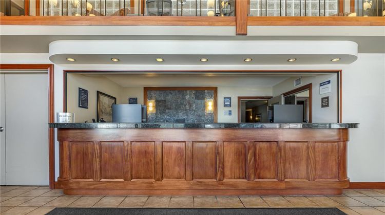 Best Western Plus Baker Street Inn Lobby
