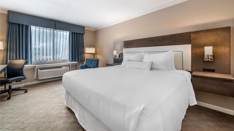 Best Western Plus Columbia River Hotel Room