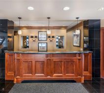 Best Western Plus Columbia River Hotel Lobby
