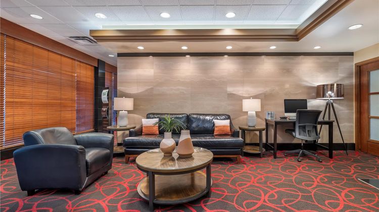 Best Western Plus Columbia River Hotel Lobby
