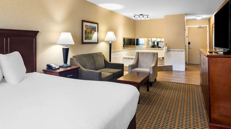 <b>Best Western Plus Sunrise Inn Room</b>. Images powered by <a href="https://iceportal.shijigroup.com/" title="IcePortal" target="_blank">IcePortal</a>.
