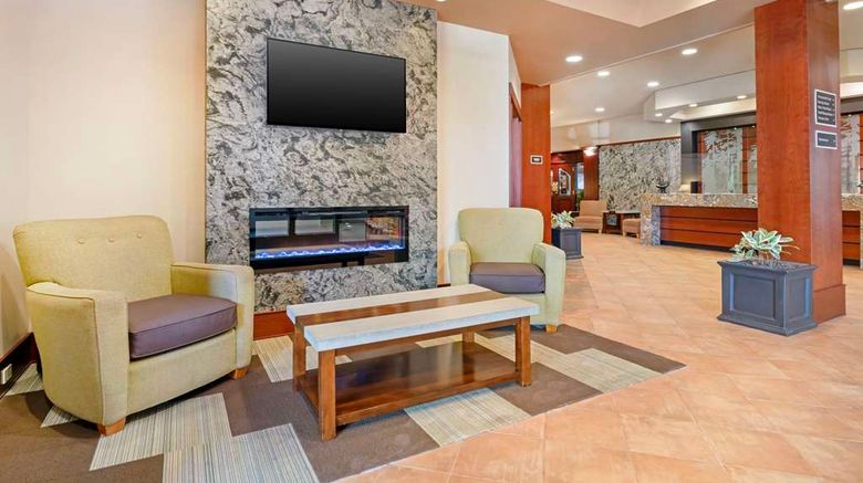 <b>Best Western Plus Barclay Hotel Lobby</b>. Images powered by <a href="https://iceportal.shijigroup.com/" title="IcePortal" target="_blank">IcePortal</a>.