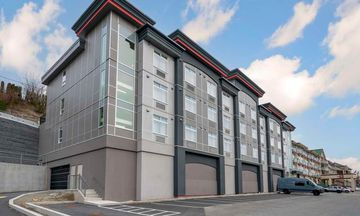 Best Western Plus Mission City Lodge