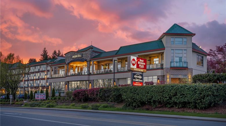 Best Western Plus Mission City Lodge Exterior. Images powered by <a href="https://iceportal.shijigroup.com" target="_blank" rel="noopener">Ice Portal</a>.