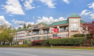 Best Western Plus Mission City Lodge