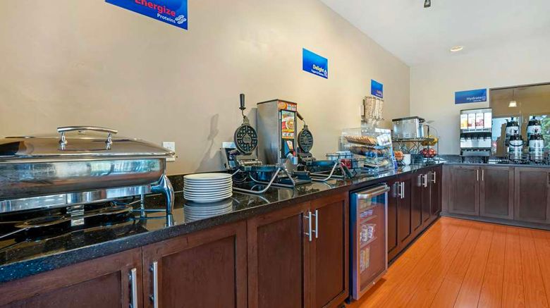 <b>Best Western Northgate Inn Restaurant</b>. Images powered by <a href="https://iceportal.shijigroup.com/" title="IcePortal" target="_blank">IcePortal</a>.