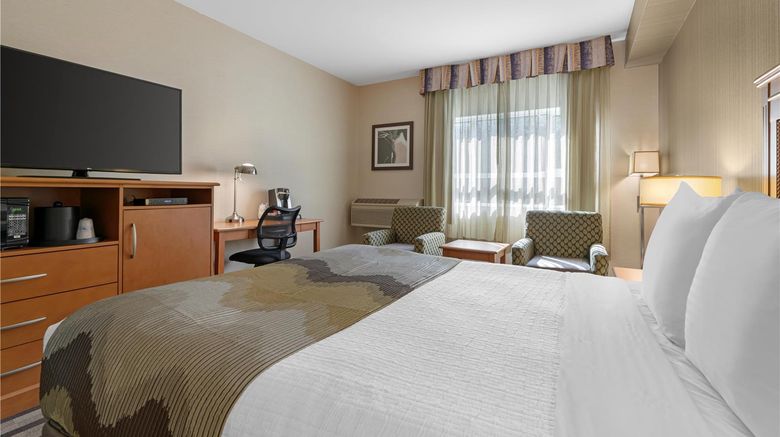 <b>Best Western King George Inn & Suites Room</b>. Images powered by <a href="https://iceportal.shijigroup.com/" title="IcePortal" target="_blank">IcePortal</a>.