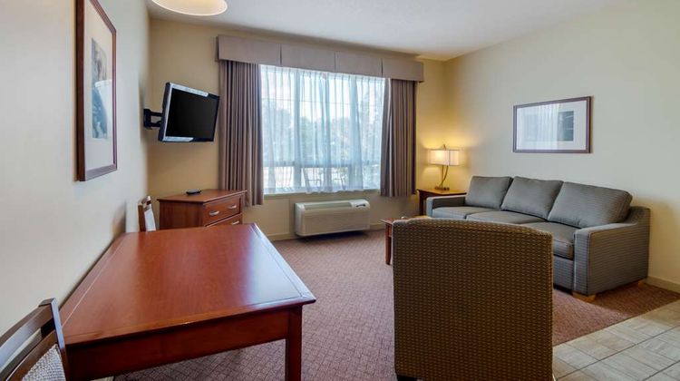 Best Western Plus Chemainus Inn Room