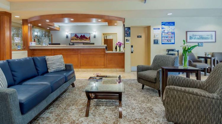 Best Western Plus Chemainus Inn Lobby