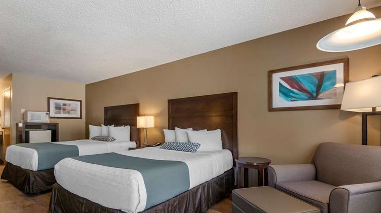 SureStay Plus by BW Salmon Arm Room