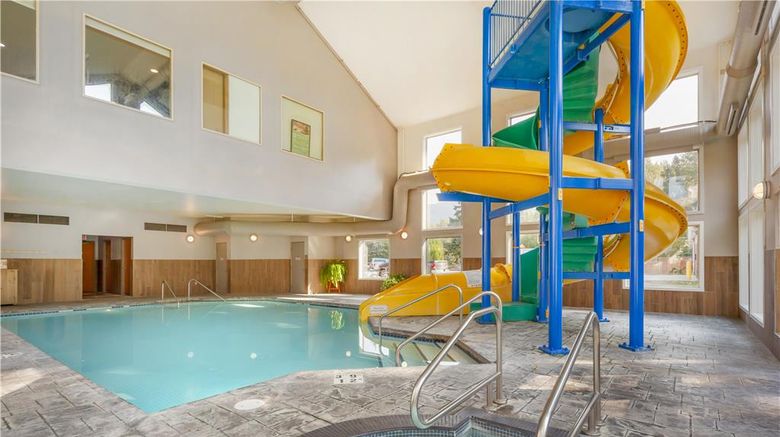 <b>Best Western Plus Valemount Inn & Suites Pool</b>. Images powered by <a href="https://iceportal.shijigroup.com/" title="IcePortal" target="_blank">IcePortal</a>.
