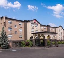Best Western Plus Kamloops Hotel Exterior