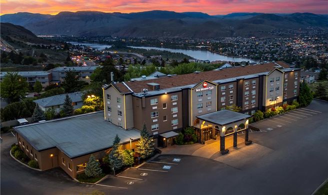 Best Western Plus Kamloops Hotel Exterior