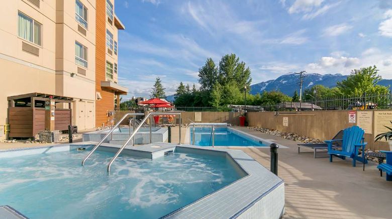 <b>Best Western Plus Revelstoke Pool</b>. Images powered by <a href="https://iceportal.shijigroup.com/" title="IcePortal" target="_blank">IcePortal</a>.