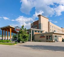 Best Western Plus Revelstoke Exterior
