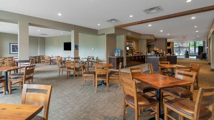 Best Western Plus Revelstoke Restaurant