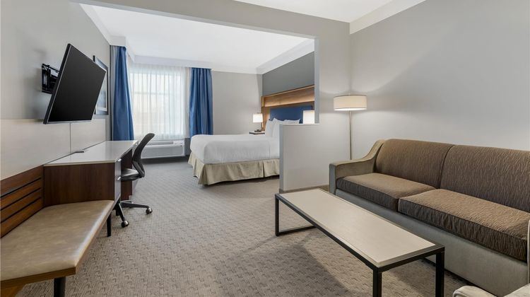 Best Western Plus Revelstoke Suite