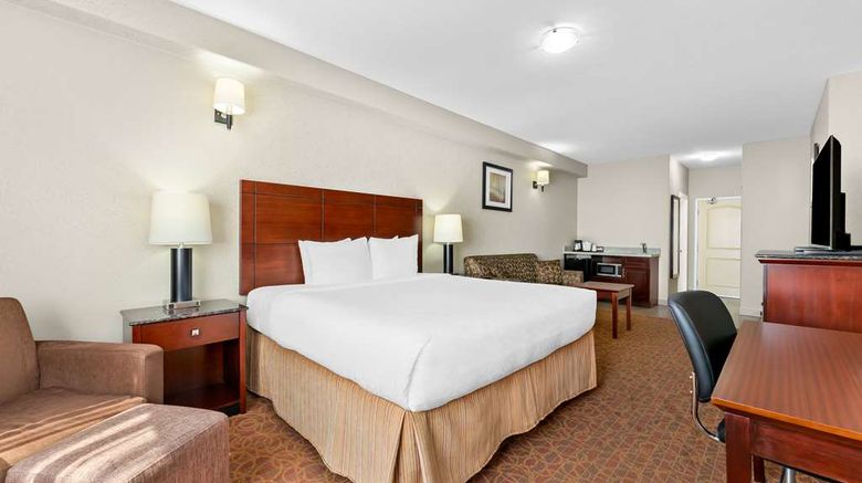 <b>Best Western Williams Lake Hotel Room</b>. Images powered by <a href="https://iceportal.shijigroup.com/" title="IcePortal" target="_blank">IcePortal</a>.