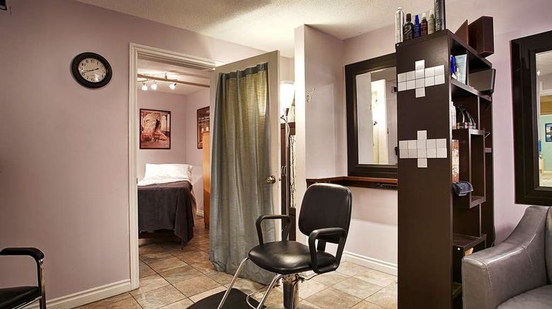 <b>Best Western Gold Rush Inn Spa</b>. Images powered by <a href="https://iceportal.shijigroup.com/" title="IcePortal" target="_blank">IcePortal</a>.