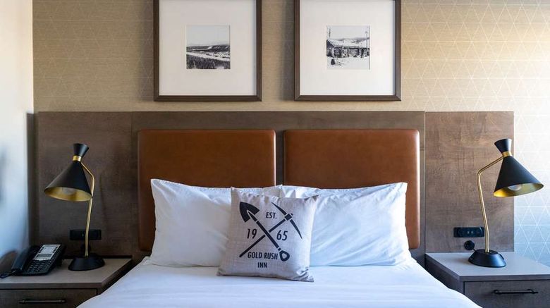 <b>Best Western Gold Rush Inn Room</b>. Images powered by <a href="https://iceportal.shijigroup.com/" title="IcePortal" target="_blank">IcePortal</a>.