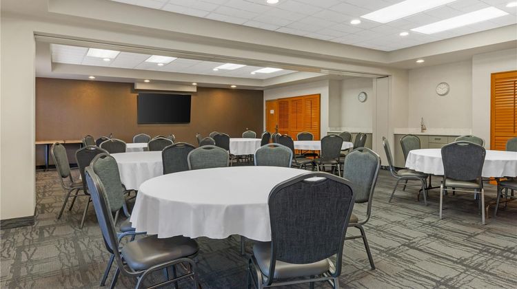 Best Western Plus Pembina Inn & Suites Meeting