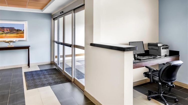 Best Western Thompson Hotel & Suites Other