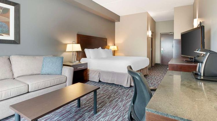 Best Western Plus Brandon Inn Room