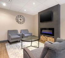 Best Western Plus Brandon Inn Lobby