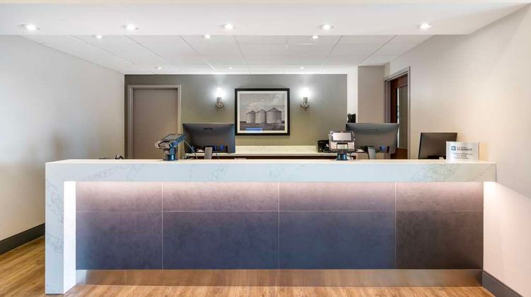 Best Western Plus Brandon Inn Lobby