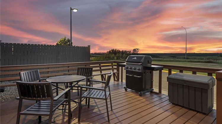 Best Western Plus Brandon Inn Exterior