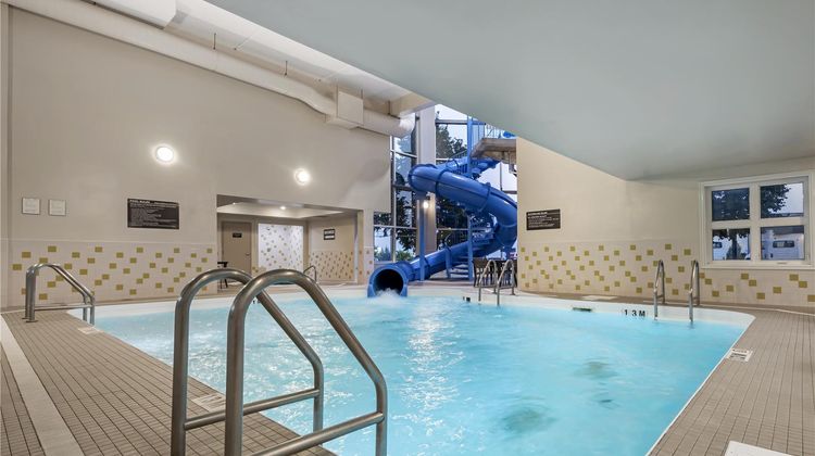Best Western Plus Brandon Inn Pool