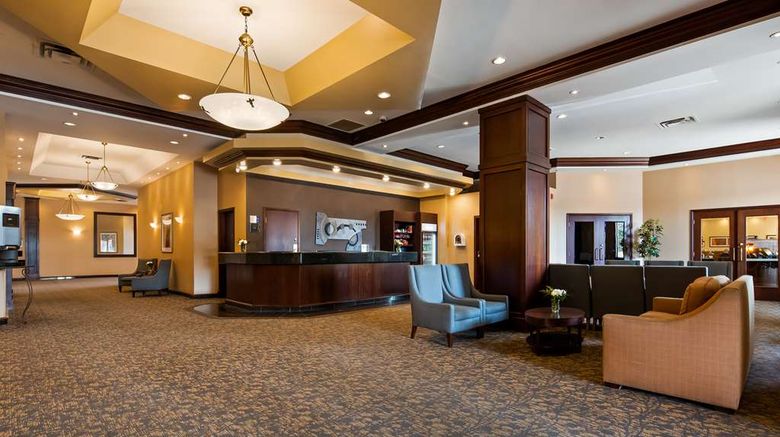 <b>Best Western Plus Winnipeg Airport Hotel Lobby</b>. Images powered by <a href="https://iceportal.shijigroup.com/" title="IcePortal" target="_blank">IcePortal</a>.