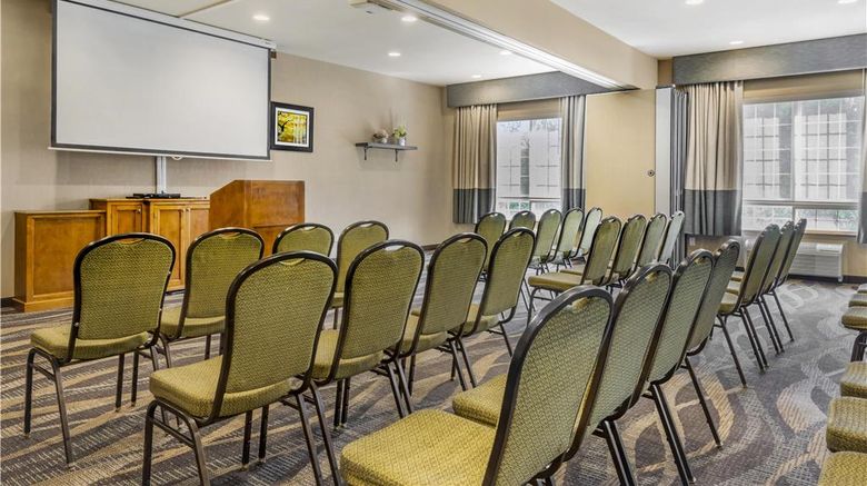 <b>Best Western Plus Saint John Hotel Stes Meeting</b>. Images powered by <a href="https://iceportal.shijigroup.com/" title="IcePortal" target="_blank">IcePortal</a>.