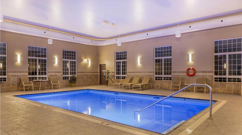 <b>Best Western Plus Saint John Hotel Stes Pool</b>. Images powered by <a href="https://iceportal.shijigroup.com/" title="IcePortal" target="_blank">IcePortal</a>.
