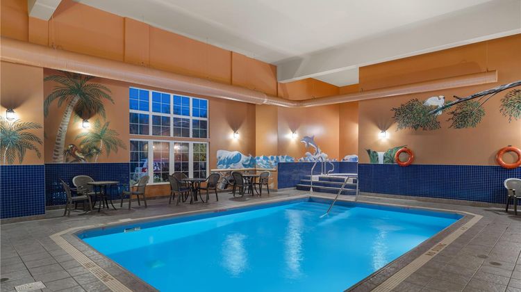 Best Western Plus Fredericton Htl Suites Pool
