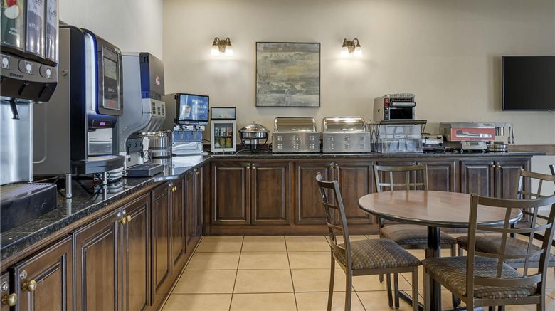 <b>Best Western Plus Fredericton Htl Suites Restaurant</b>. Images powered by <a href="https://iceportal.shijigroup.com/" title="IcePortal" target="_blank">IcePortal</a>.
