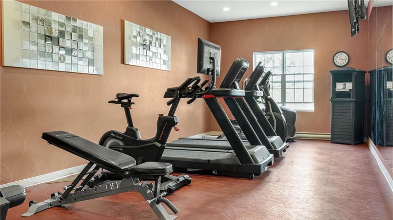 <b>Best Western Plus Fredericton Htl Suites Health</b>. Images powered by <a href="https://iceportal.shijigroup.com/" title="IcePortal" target="_blank">IcePortal</a>.