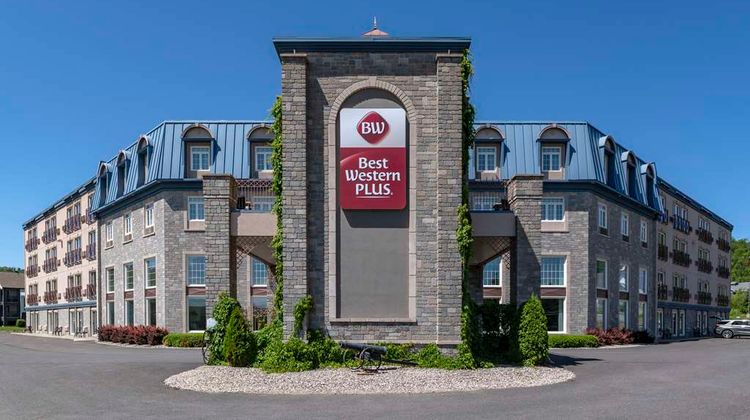 Best Western Plus Edmundston Hotel Exterior