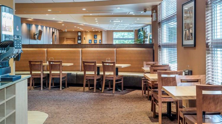 Best Western Plus Bathurst Hotel & Stes Restaurant