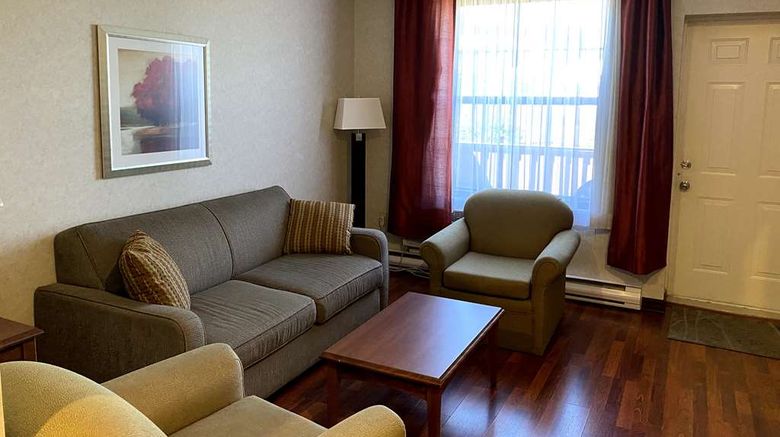 <b>Best Western Truro - Glengarry Suite</b>. Images powered by <a href="https://iceportal.shijigroup.com/" title="IcePortal" target="_blank">IcePortal</a>.