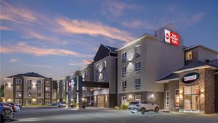 Best Western Plus Dartmouth Hotel & Stes