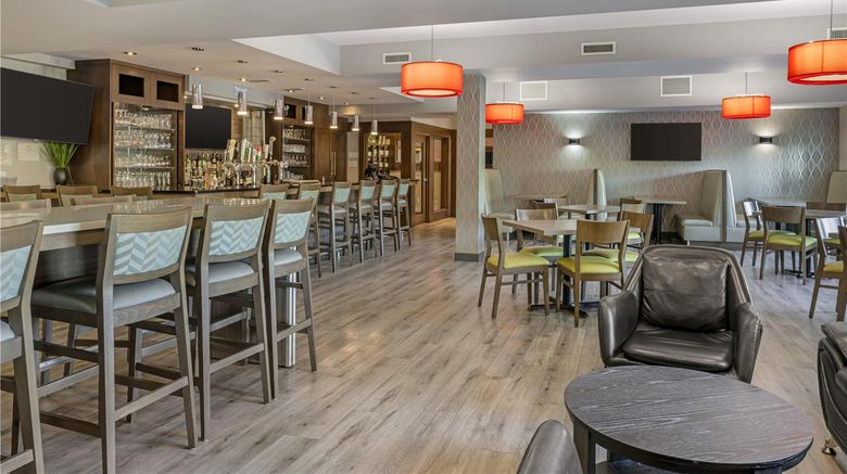 <b>Best Western Plus Dartmouth Hotel & Stes Restaurant</b>. Images powered by <a href="https://iceportal.shijigroup.com/" title="IcePortal" target="_blank">IcePortal</a>.