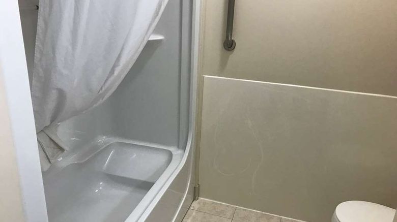 <b>Best Western Thunder Bay Crossroads Suite</b>. Images powered by <a href="https://iceportal.shijigroup.com/" title="IcePortal" target="_blank">IcePortal</a>.